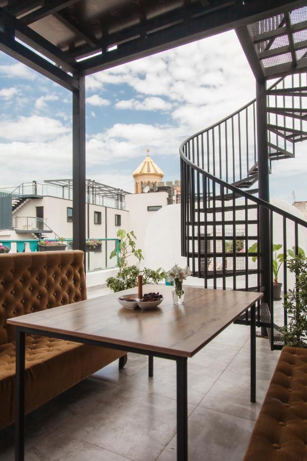 Hotel Tato & Coworking Space Tbilisi Exteriör bild