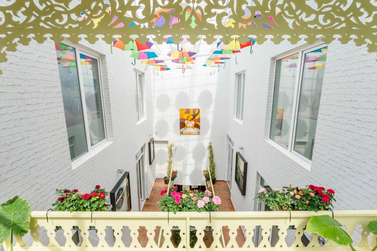 Hotel Tato & Coworking Space Tbilisi Exteriör bild