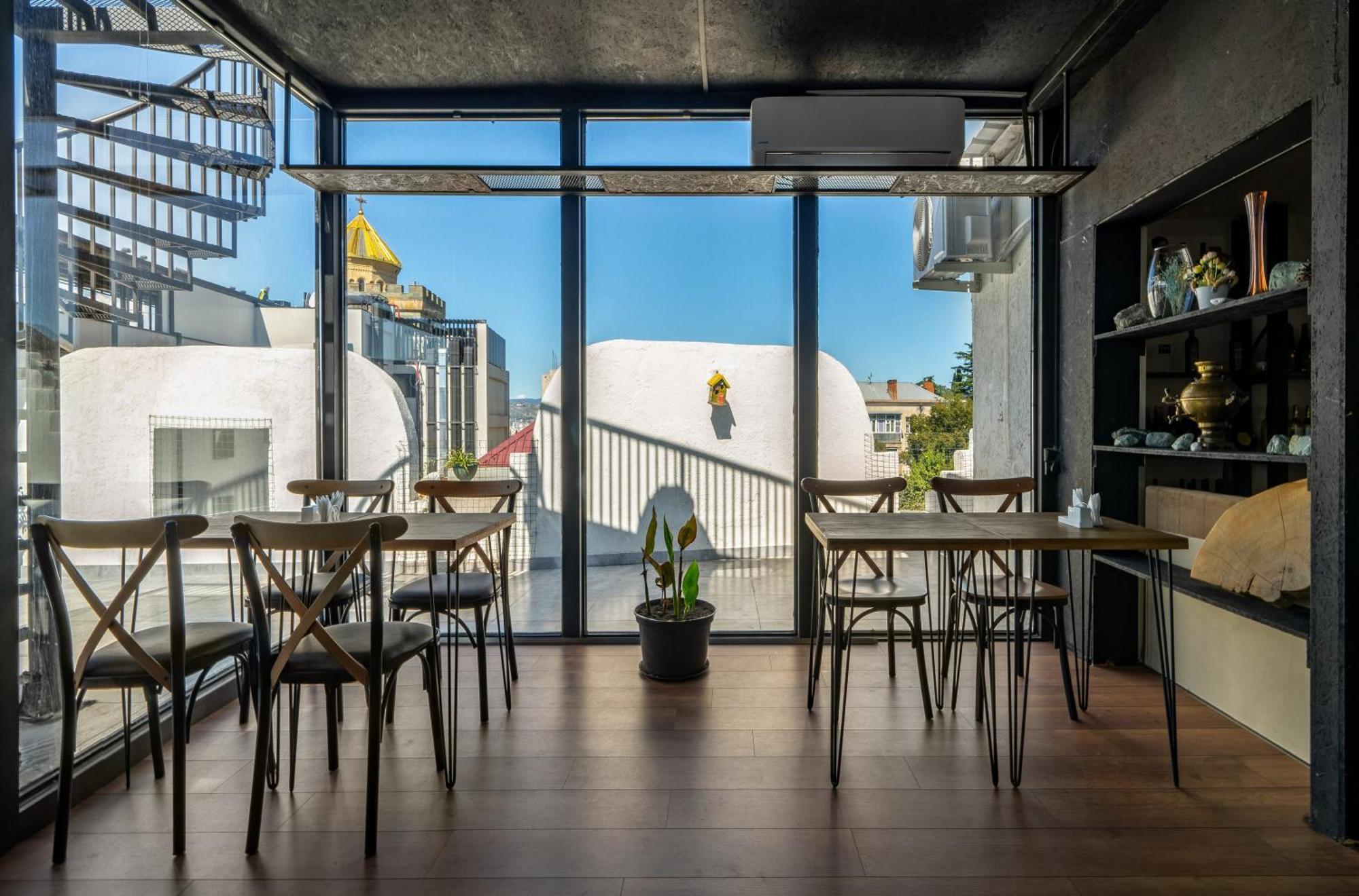 Hotel Tato & Coworking Space Tbilisi Exteriör bild